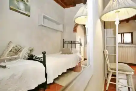 Gina Guest House - 5