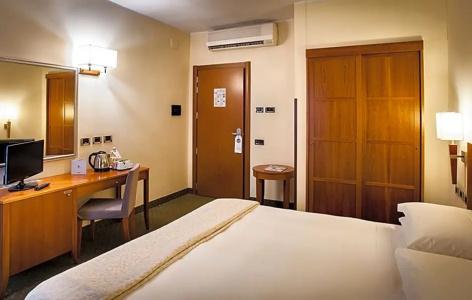 dei Cavalieri Caserta - La Reggia - 52