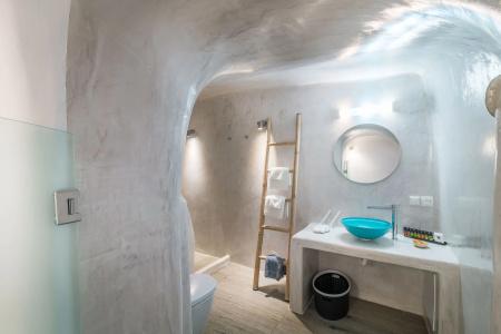 Angel Luxury Suites - 76