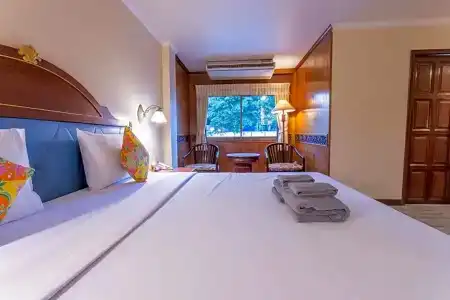 Sabai Inn - 68