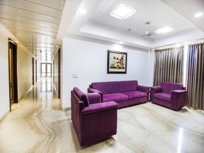 FabSapphire Inn - 8