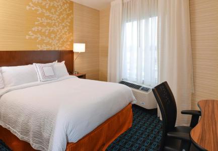 Fairfield Inn & Suites by Marriott - 2