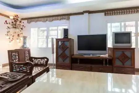 Sunny Stone - 10