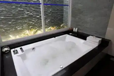 Independence Resort & Spa - 61
