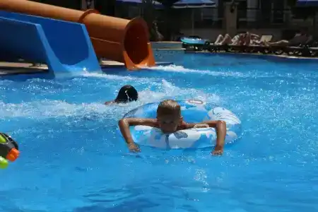 Almera Park Apart - 34