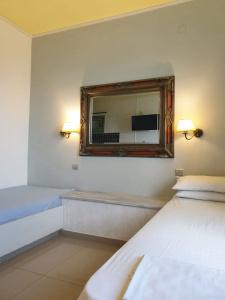 Korifi Suites Collection Adults Only - 3