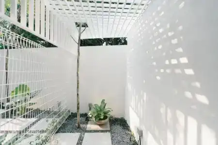 Lloyd's Inn (SG Clean, Staycation Approved) - 90