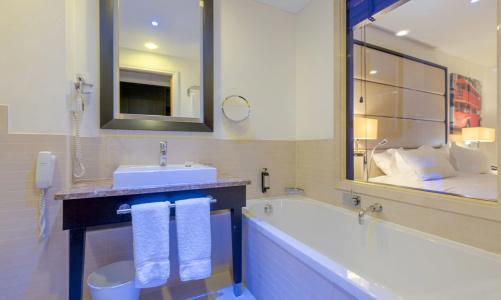 Pestana Chelsea Bridge - 7