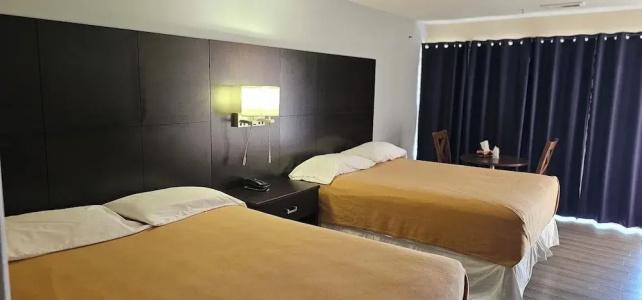 Town'n Country Motor Inn - 46