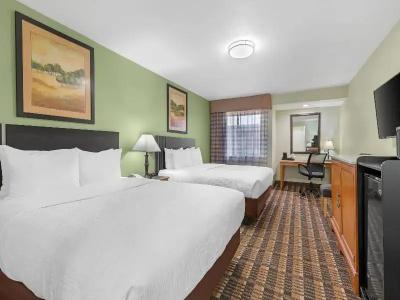 Quality Inn & Suites - 39