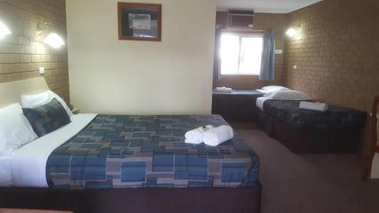Hepburn Springs Motor Inn - 25