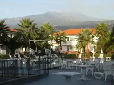 King's House Resort - 18