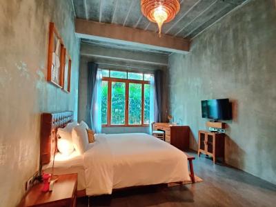 The Buffalo Amphawa - 54