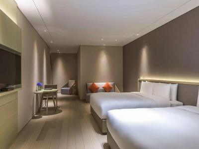 Novotel Shanghai Clover - 2
