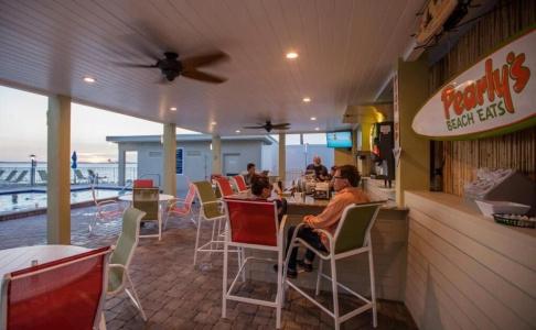 DoubleTree by Hilton Tampa Rocky Point Waterfront - 21