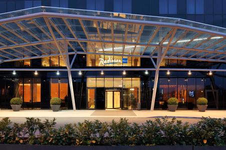 Radisson Blu Plaza Ljubljana - 0