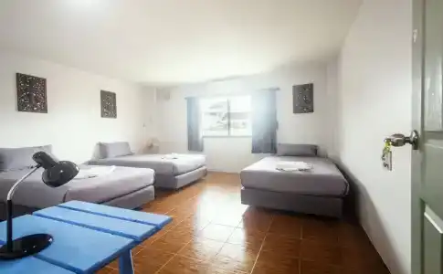 Sleep Easy Krabi Guest House - 1