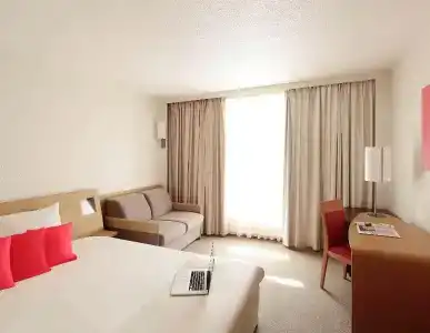 Novotel Marseille Vieux Port - 36