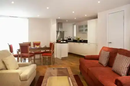 Marlin Canary Wharf - 87