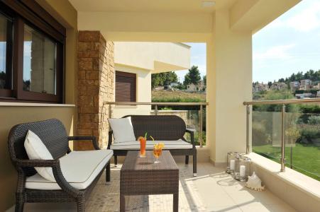 Polyastron Villas & Suites - 6