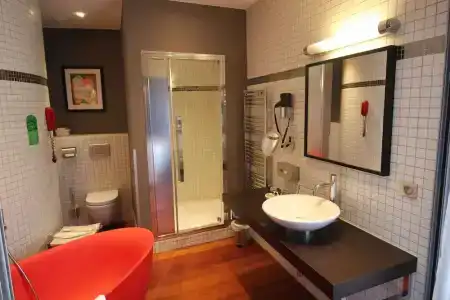 Hôtel Saint Christophe - 134