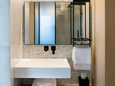 Mercure Larnaca Beach - 8