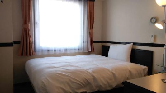 Toyoko Inn Niihama Ekimae - 13