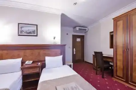 Grand Eyuboglu - 39