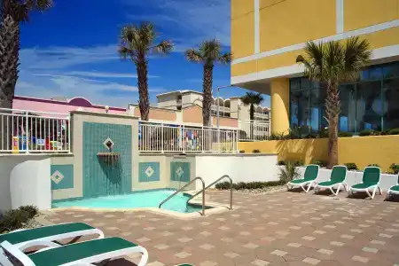 Sheraton Oceanfront - 14