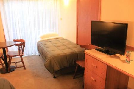St Georges Motor Inn - 82