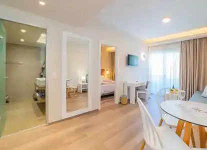 Bio Suites - 140