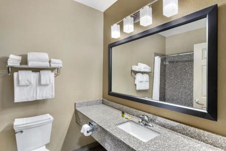 Best Western Plus Heritage Inn - 89
