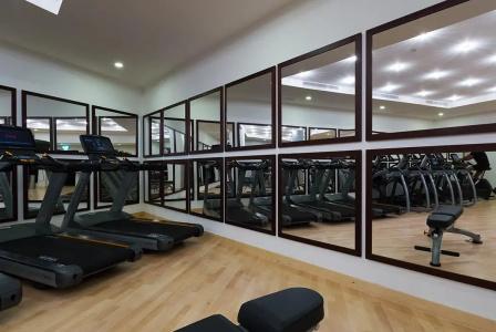 Montcalm East, Autograph Collection - 21