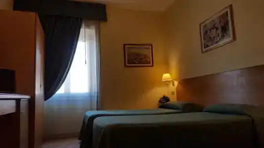 Nuovo Albergo - 4