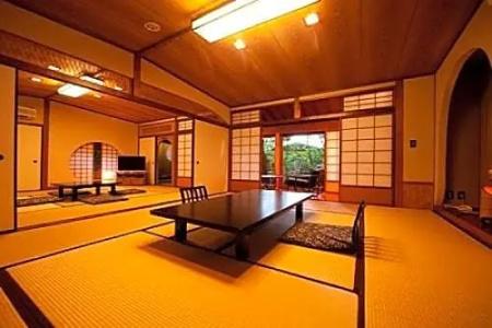 Kappo Ryokan Kannawa Bettei - 19