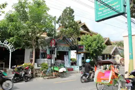 Grand Rosela - 18