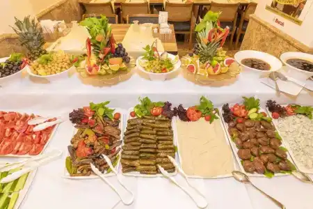 Almadina Istanbul - 11