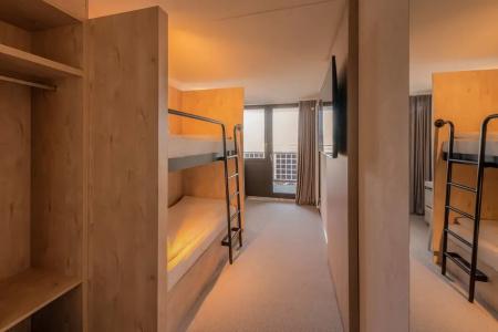 Victoria & Residence - 79
