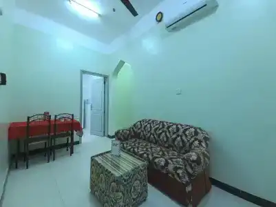 Super Oyo 108 Marsa Al Masafar Apartment - 11