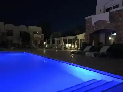 Costa Sariyaz - 11