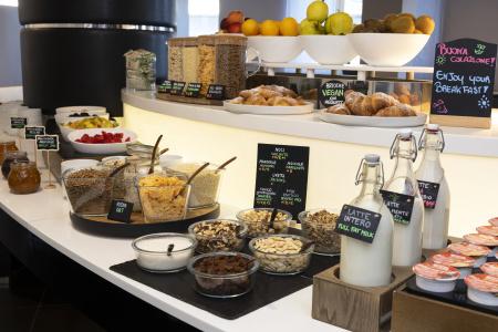 Holiday Inn Genoa City, An Ihg - 18