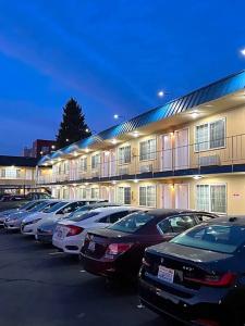 Columbus Motor Inn - 41