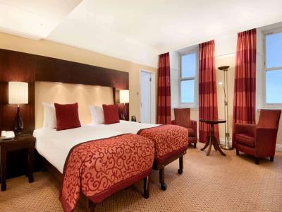 Hilton Brighton Metropole - 2