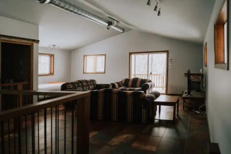 Glacier House & Resort - 128