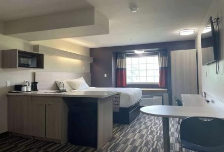 Microtel Inn and Suites by Wyndham / Shreveport - 39