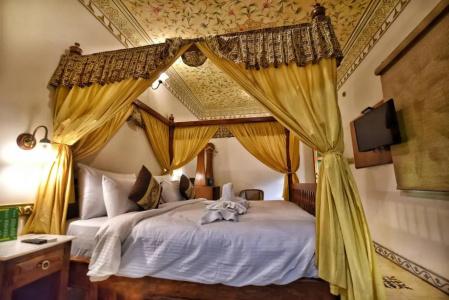 Nirbana Palace - A Heritage and Spa - 4