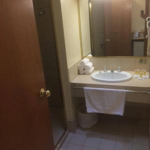 St Georges Motor Inn - 18