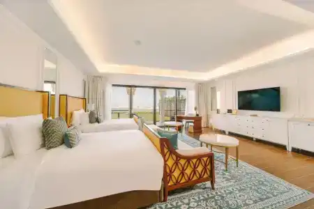 Royal Saray - 40