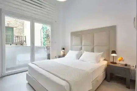 Athenian Residences - 176
