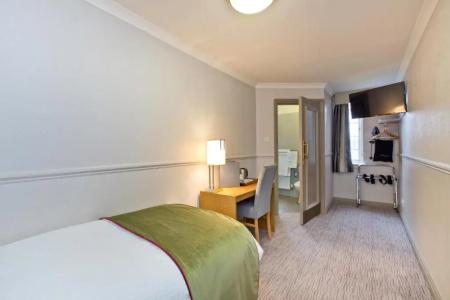 The Abbey Inn - 29